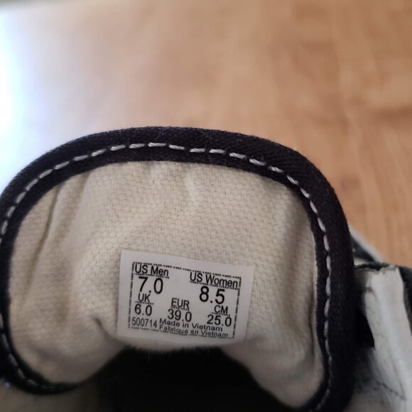 Vans Unisex Iconic Old Skool Checker Board Shoes Mens 7 Womens 8.5 gently worn - Picture 7 of 9